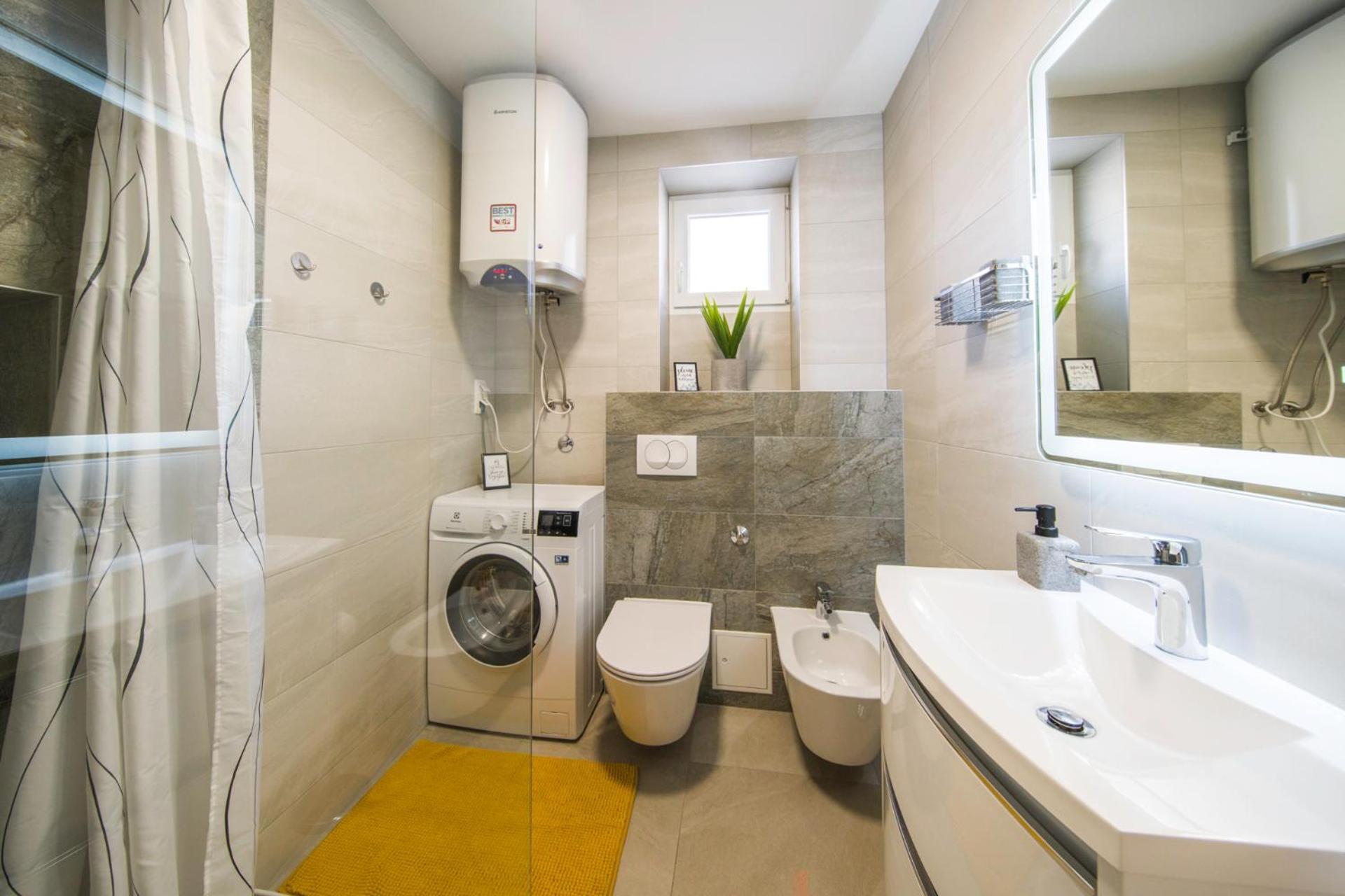 A-More Apartment Split Luaran gambar