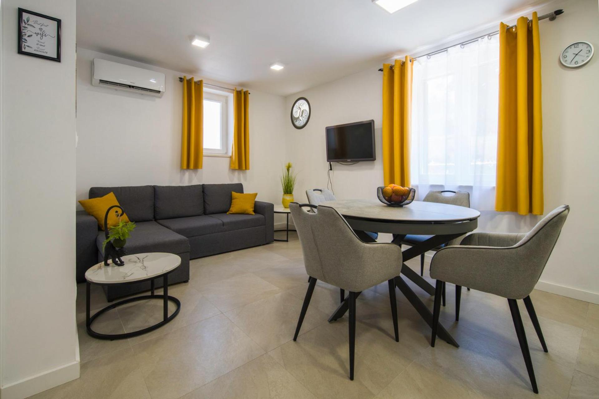 A-More Apartment Split Luaran gambar